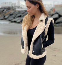 Load image into Gallery viewer, Chaleco Paris