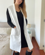 Load image into Gallery viewer, Chaleco Lugano Perla