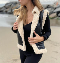 Load image into Gallery viewer, Chaleco Paris