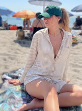 Load image into Gallery viewer, Camisa Estela
